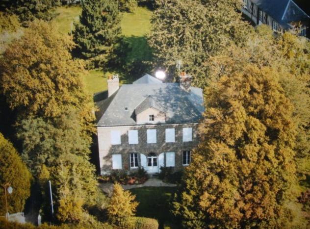 Au Charme Des Pommiers Bed & Breakfast Thiberville Eksteriør bilde